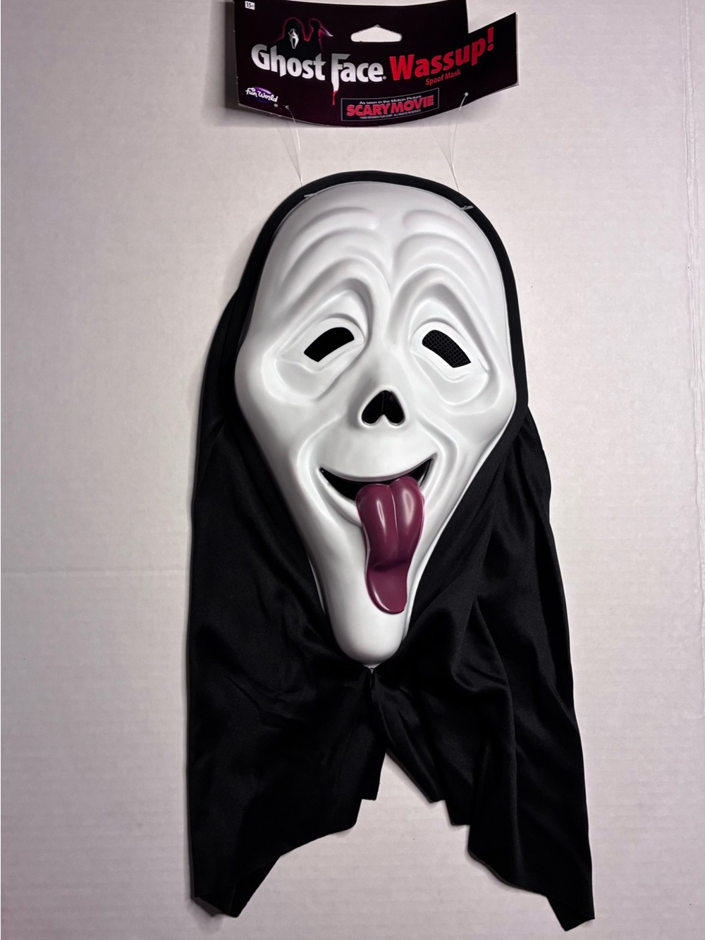 Fun World Scary Movie 6 Ghost Face Wassup Spoof Mask Halloween Slip On Costume.